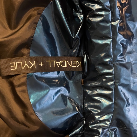 Kendall & Kylie Blue Shiny Winter Puffer Jacket size L (used) - Picture 5 of 5